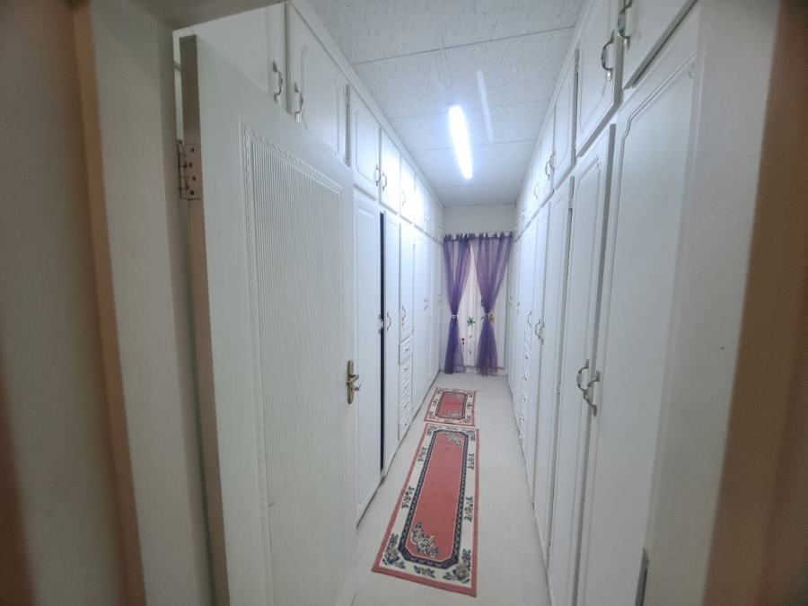 4 Bedroom Property for Sale in Protea Park North West